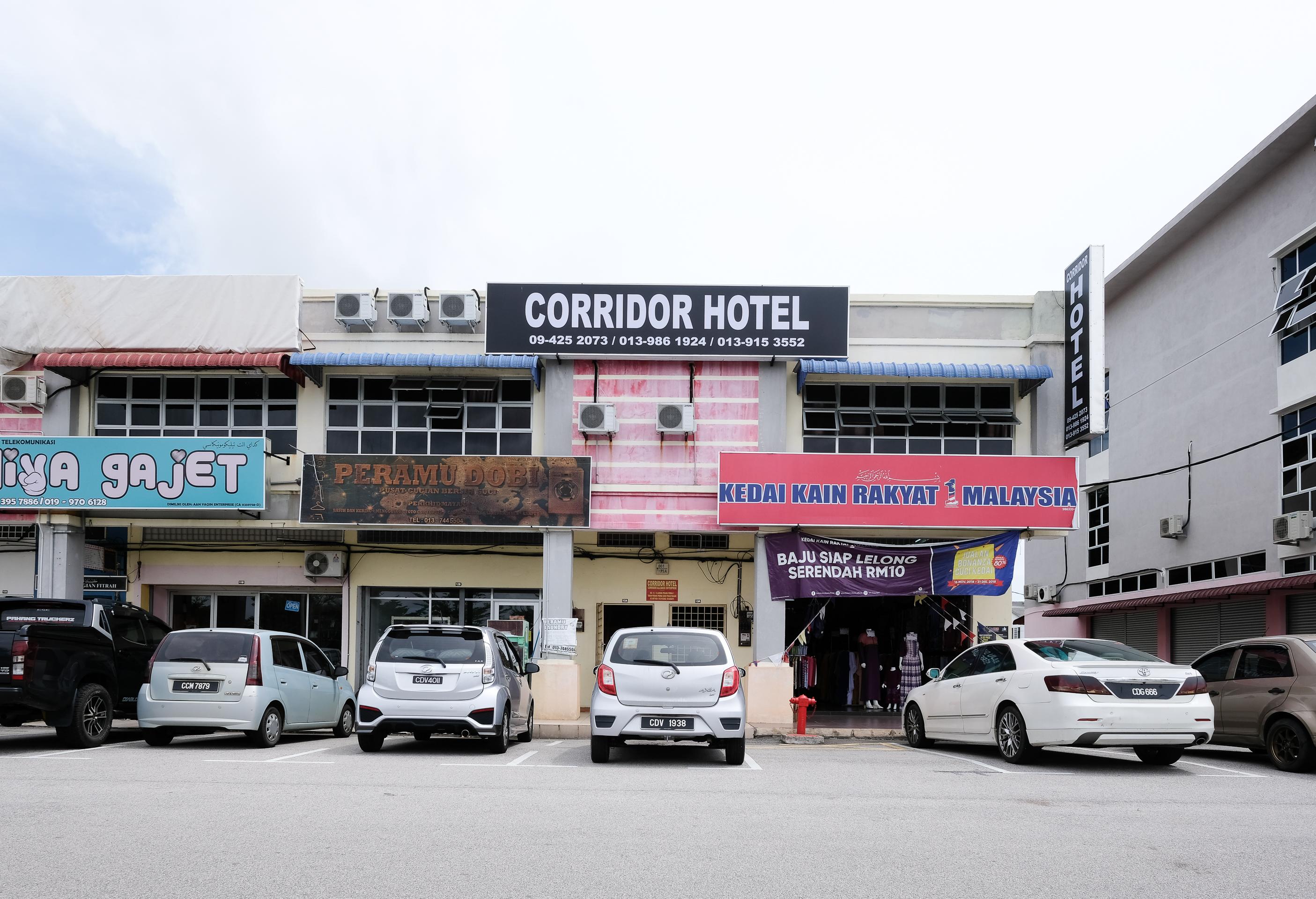 Super Oyo 720 Corridor Hotel 2 Pekan Exteriér fotografie