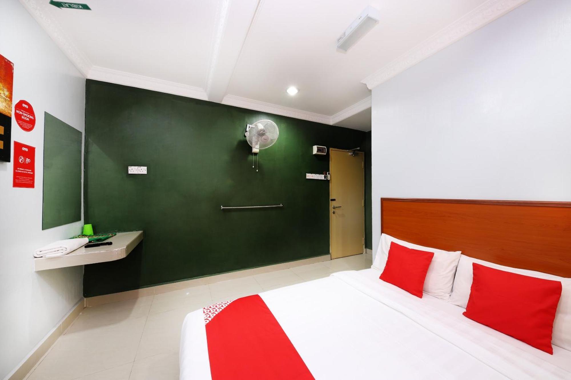 Super Oyo 720 Corridor Hotel 2 Pekan Exteriér fotografie
